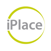 Logo Iplace, empresa atendida pela Tempo de Aventura