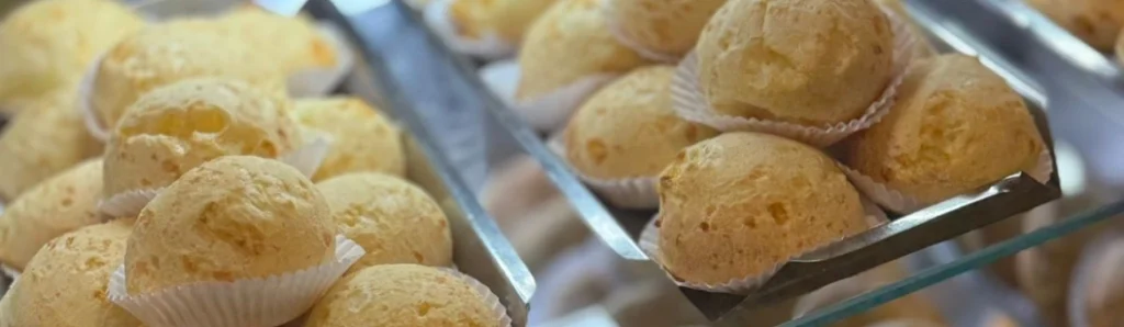 Por que o pão de queijo mineiro vende tanto no varejo?
