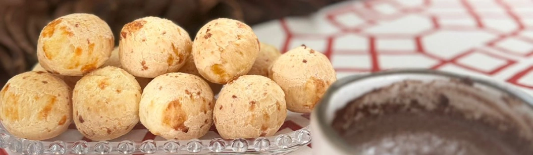 Tradição + processo: o que está por trás de um bom pão de queijo de fábrica